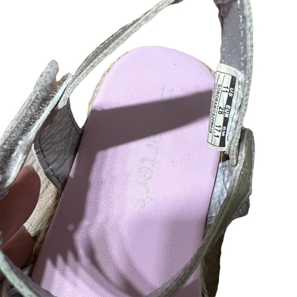 Carter’s sandals girl heart glitter size 11 - Picture 4 of 10